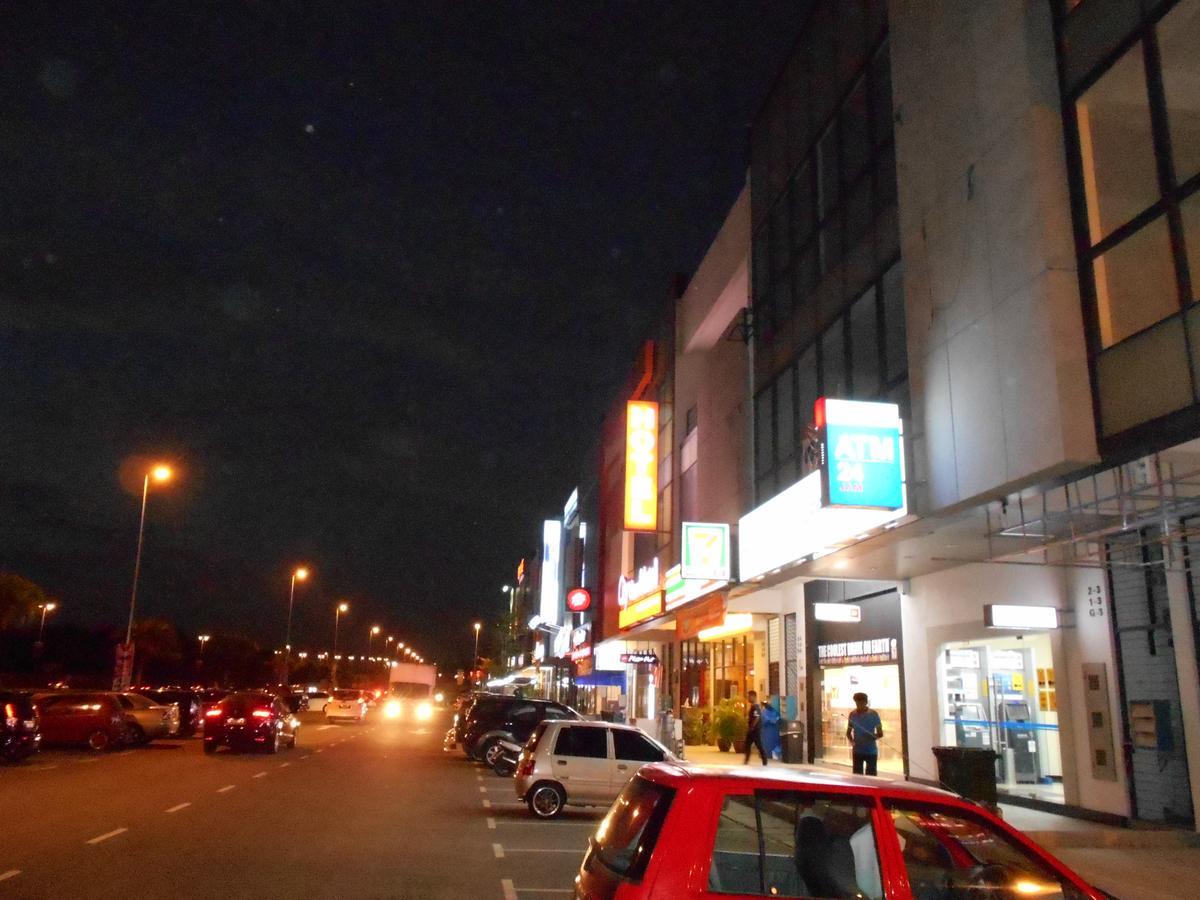 Hotel 126 Szepang Kültér fotó